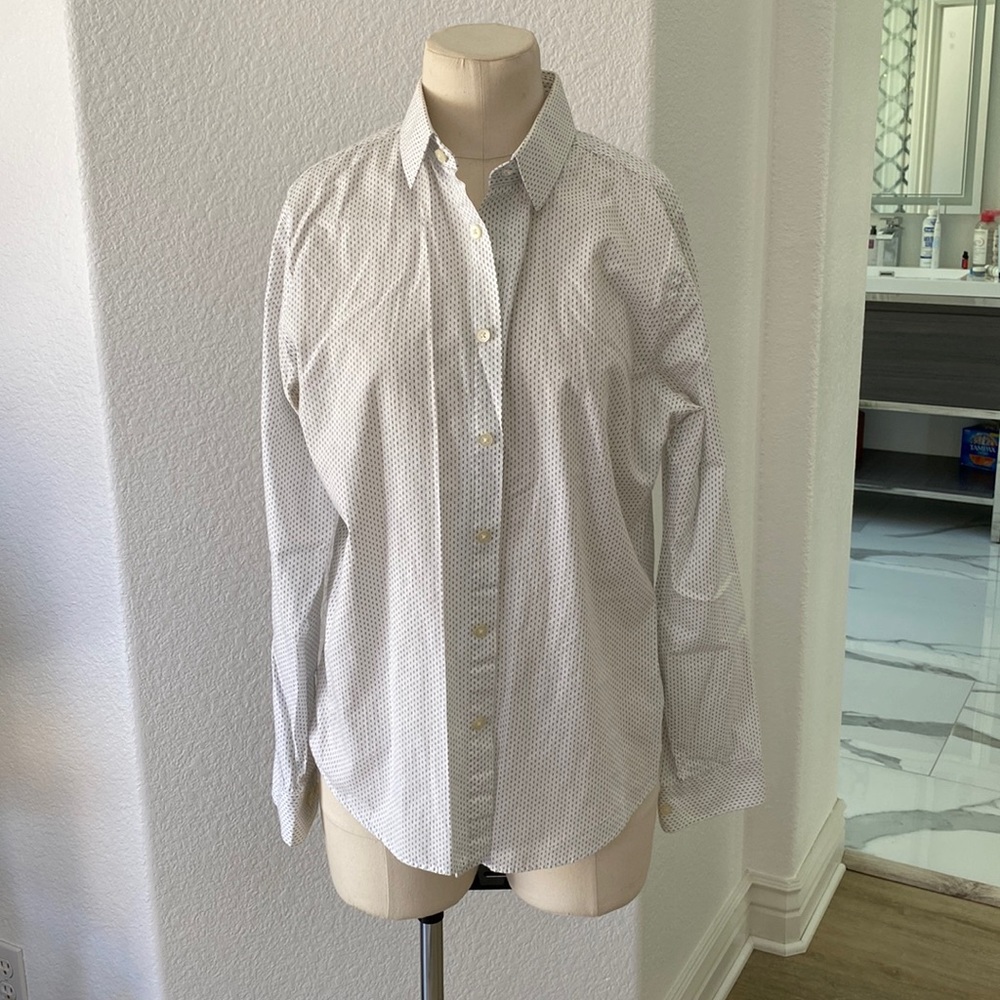 White button down shirt